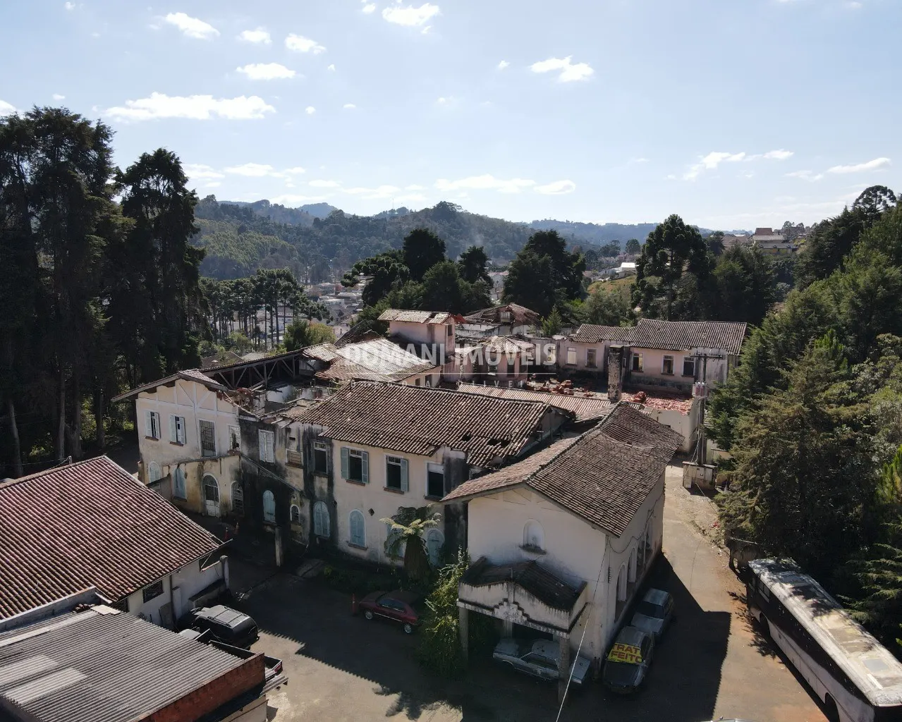 Comercial à venda de 8.300 m² em Campos do Jordão, SP, Brasil