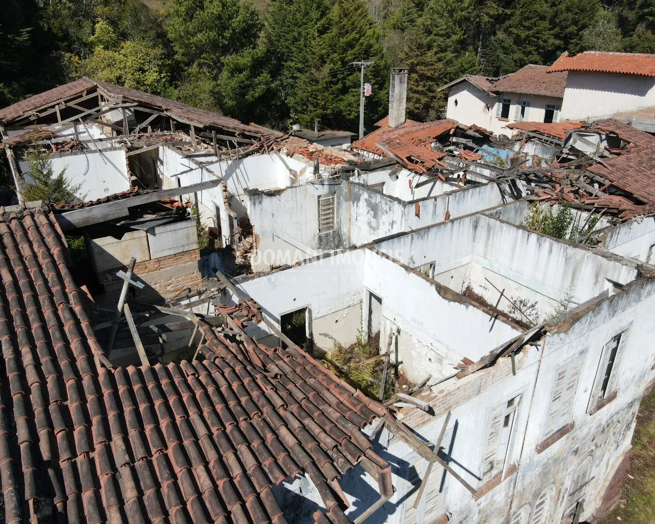 Comercial à venda de 8.300 m² em Campos do Jordão, SP, Brasil