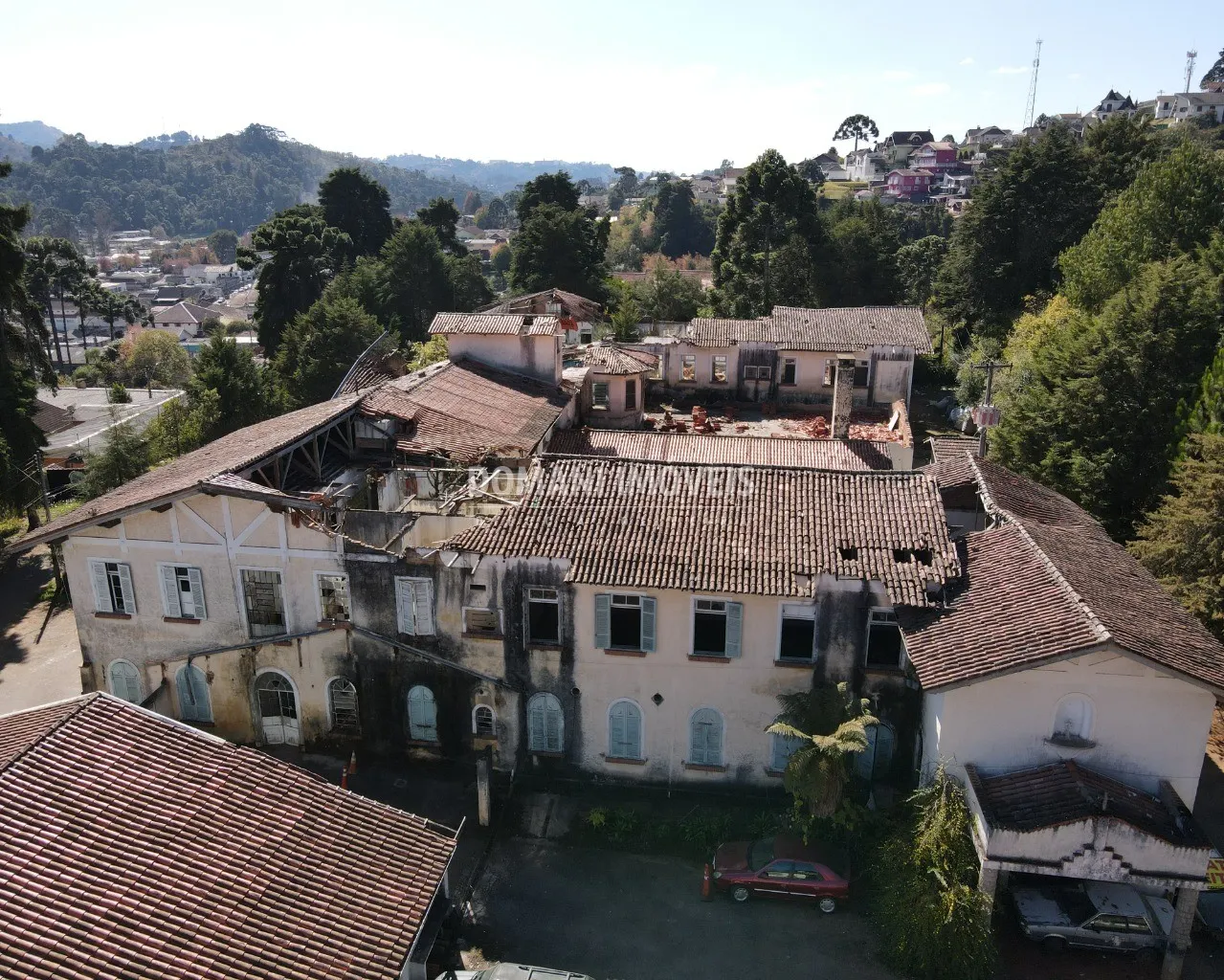 Comercial à venda de 8.300 m² em Campos do Jordão, SP, Brasil