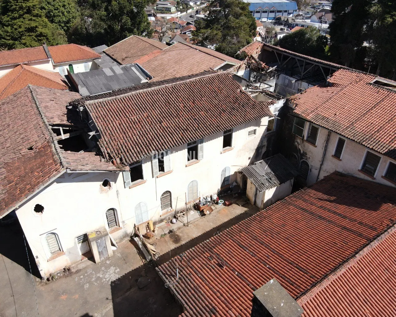 Comercial à venda de 8.300 m² em Campos do Jordão, SP, Brasil
