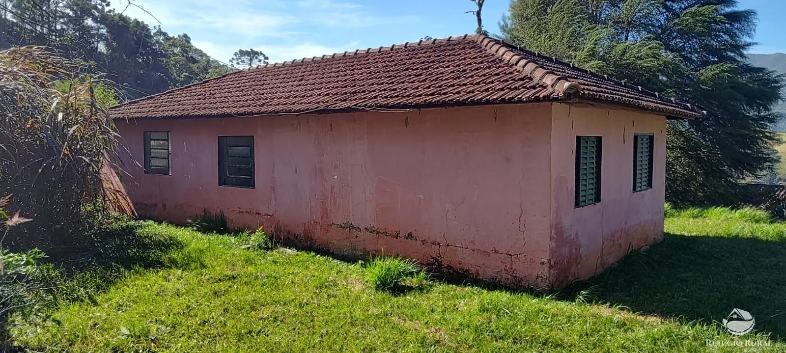 Chácara à venda de 2 ha em São José dos Campos, SP, Brasil