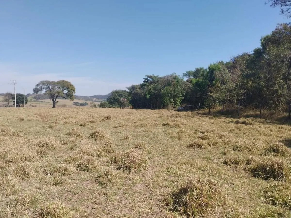 Small farm for sale of 63 acres in Cássia dos Coqueiros, SP, Brazil