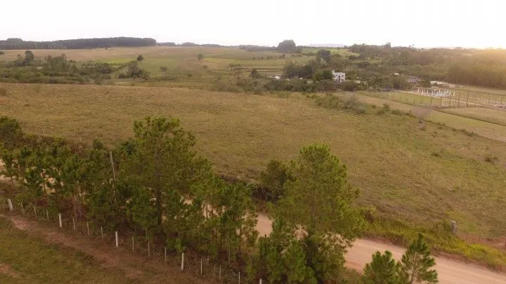 Terreno à venda de 2 ha em Viamão, RS, Brasil