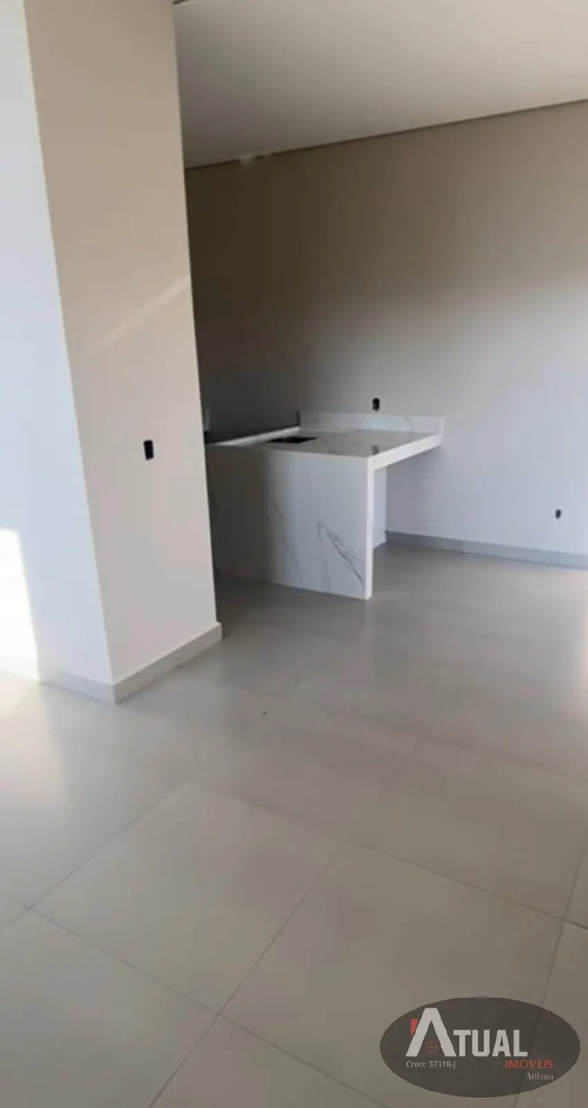 Casa à venda de 140 m² em Atibaia, SP, Brasil