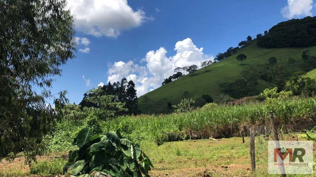 Chácara à venda de 4.000 m² em Camanducaia, MG, Brasil