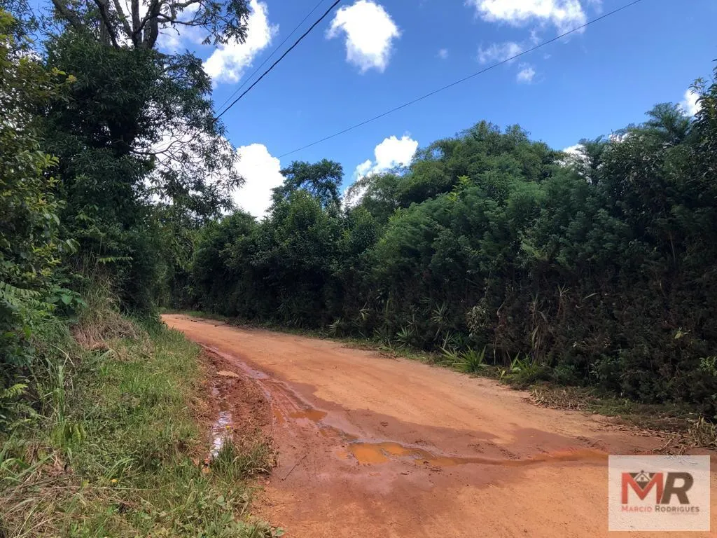 Chácara à venda de 4.000 m² em Camanducaia, MG, Brasil