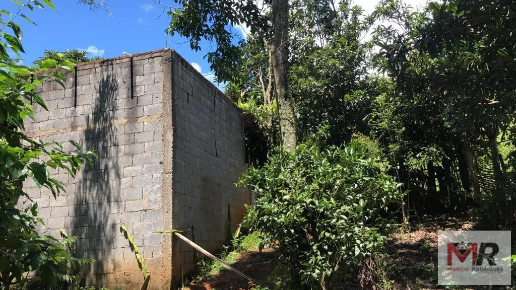 Chácara à venda de 4.000 m² em Camanducaia, MG, Brasil