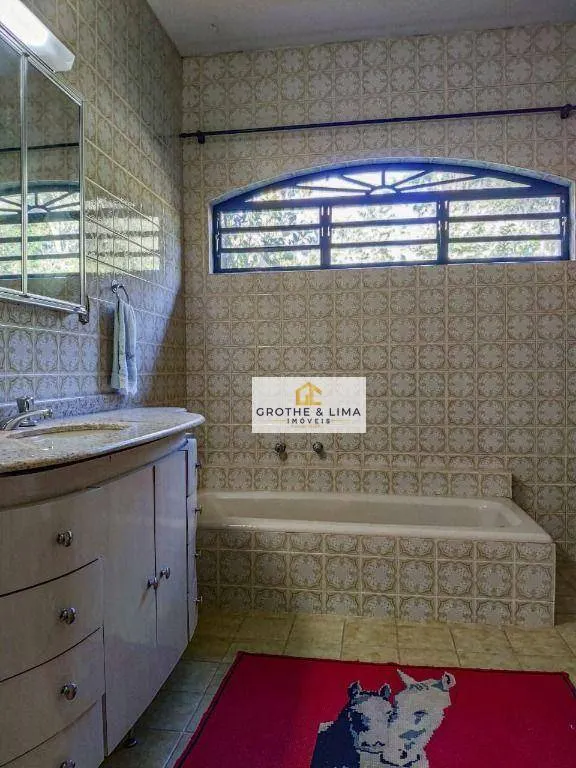 Sítio à venda de 5 ha em Santa Branca, SP, Brasil