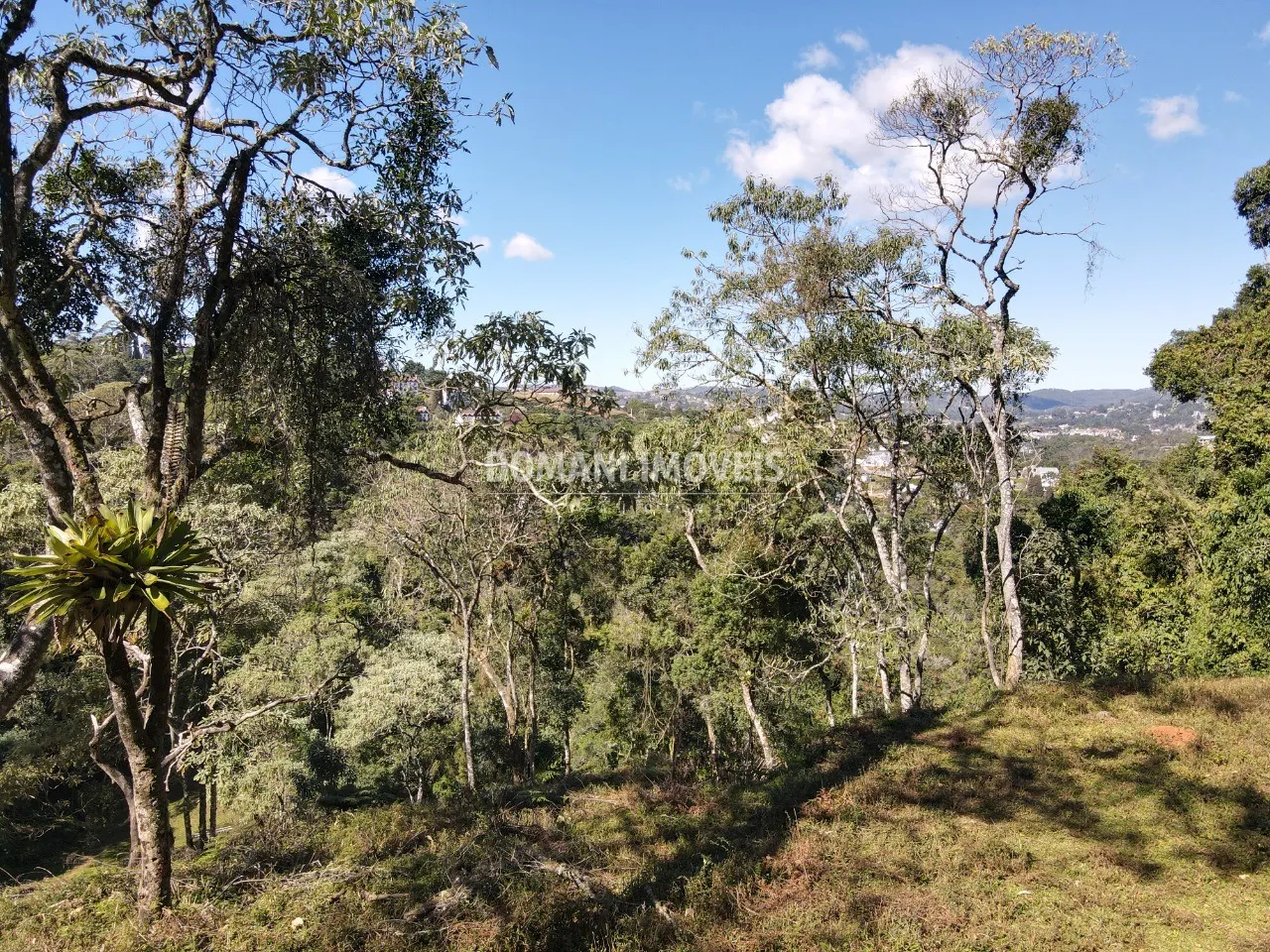 Terreno à venda de 2.060 m² em Campos do Jordão, SP, Brasil