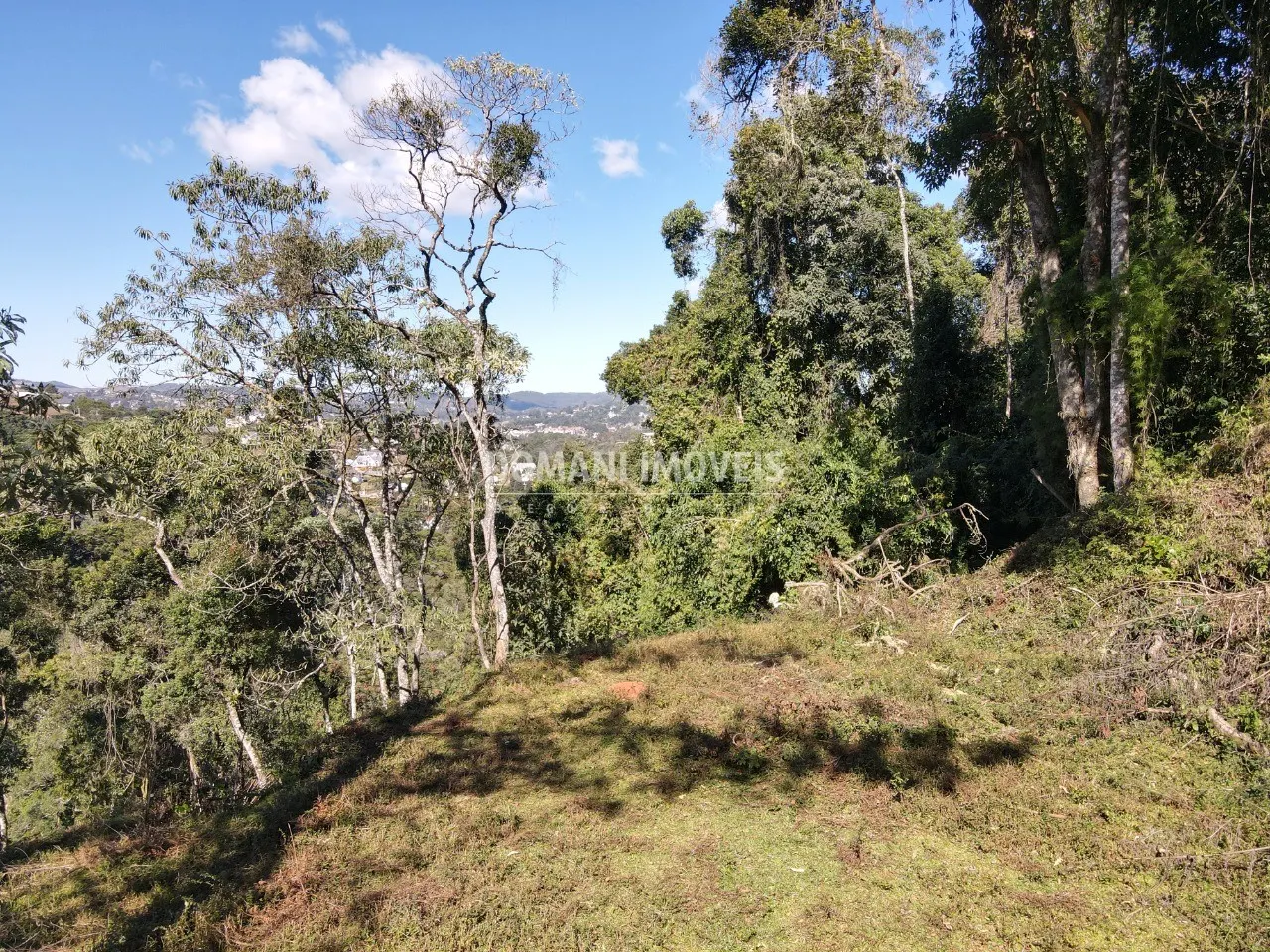 Terreno à venda de 2.060 m² em Campos do Jordão, SP, Brasil