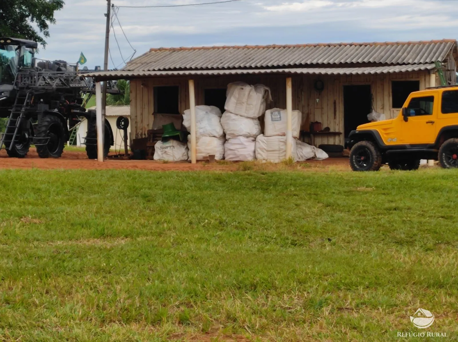Fazenda à venda e para Arrendar de 1.000 ha em Paraíso das Águas, MS, Brasil