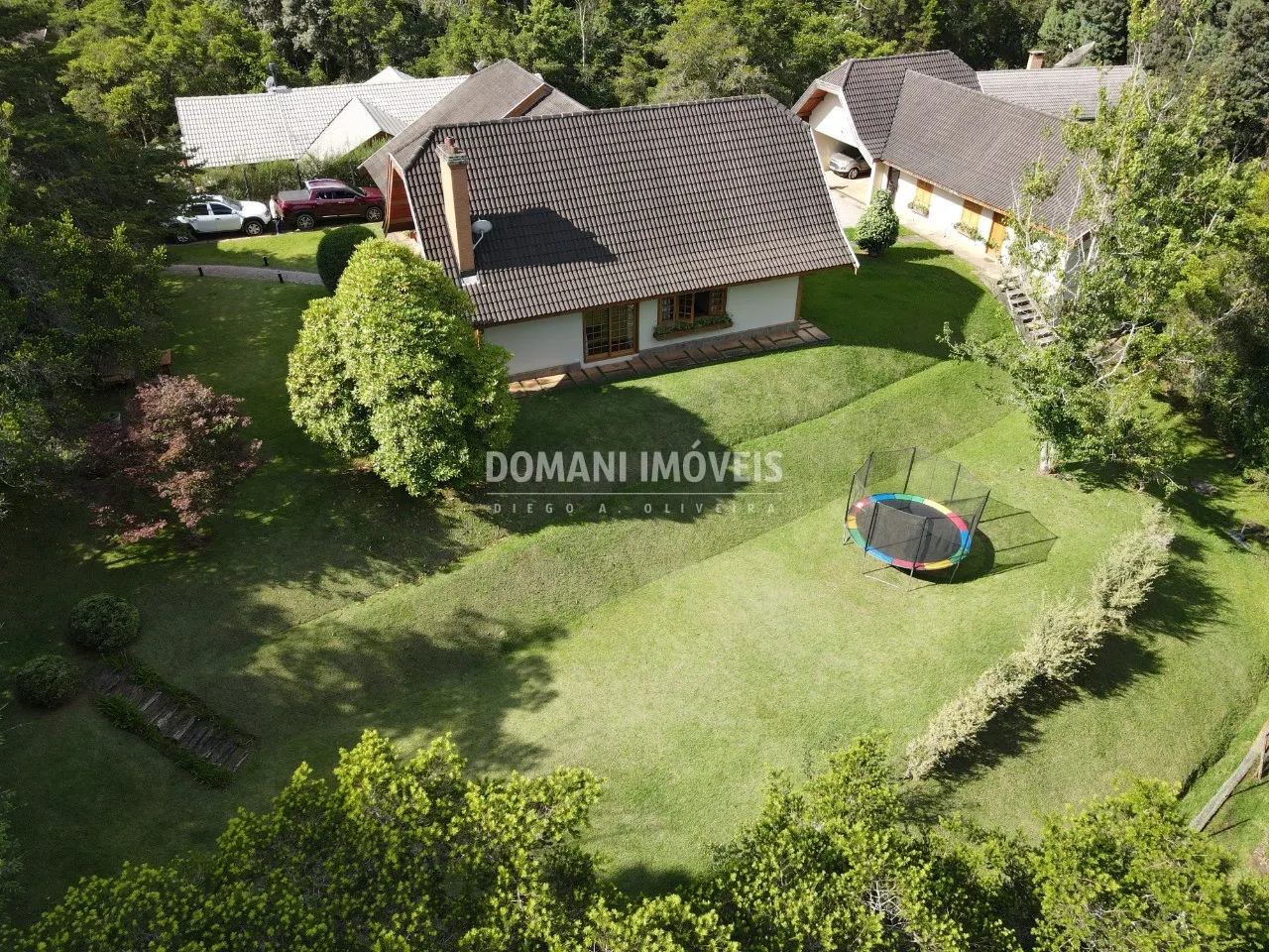 House for sale of 2,220 m² in Campos do Jordão, SP, Brazil