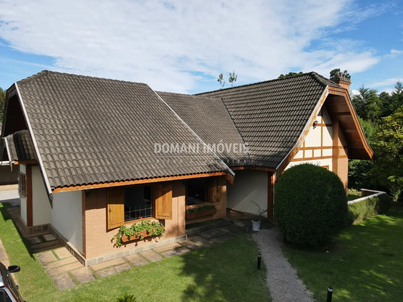 House for sale of 2,220 m² in Campos do Jordão, SP, Brazil