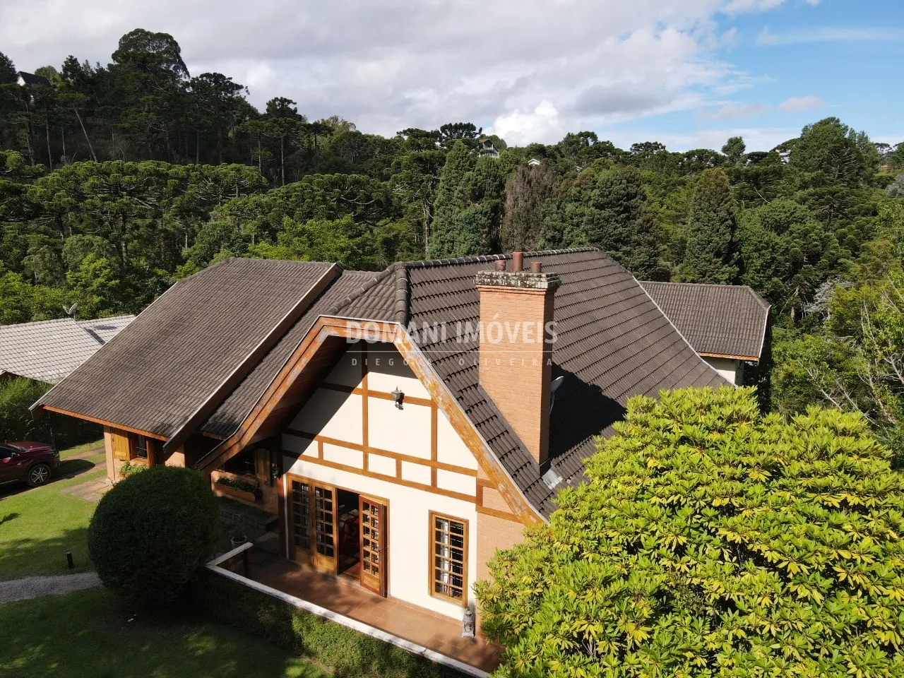 House for sale of 2,220 m² in Campos do Jordão, SP, Brazil