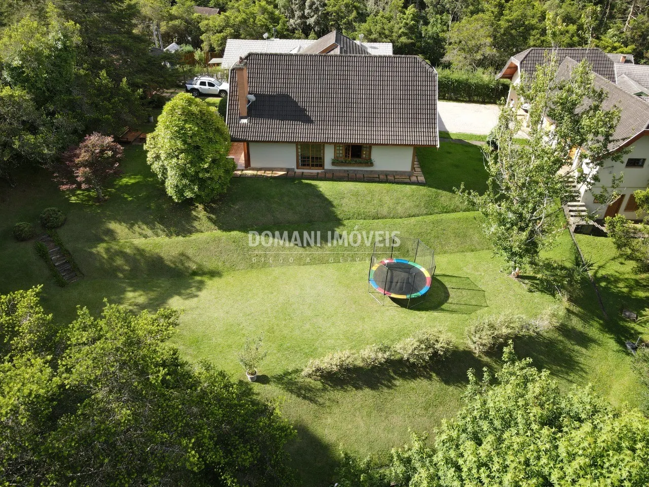 House for sale of 2,220 m² in Campos do Jordão, SP, Brazil