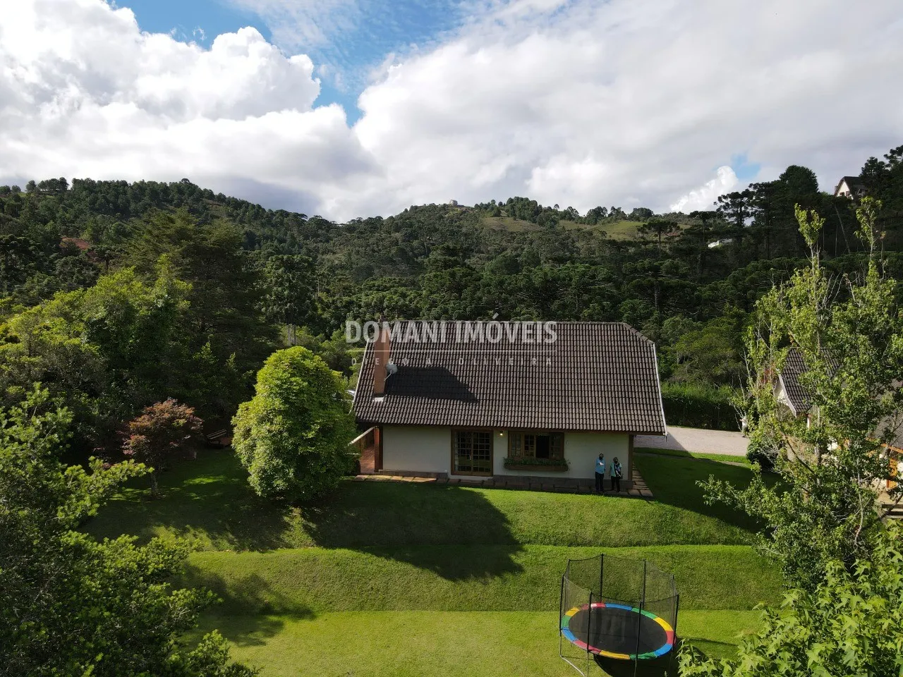 House for sale of 2,220 m² in Campos do Jordão, SP, Brazil