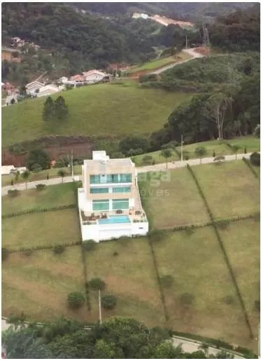 Terreno à venda de 840 m² em Brusque, SC, Brasil