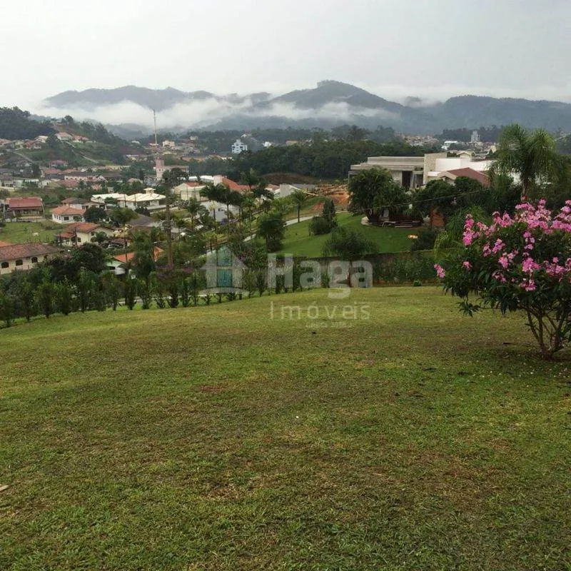 Terreno à venda de 840 m² em Brusque, SC, Brasil