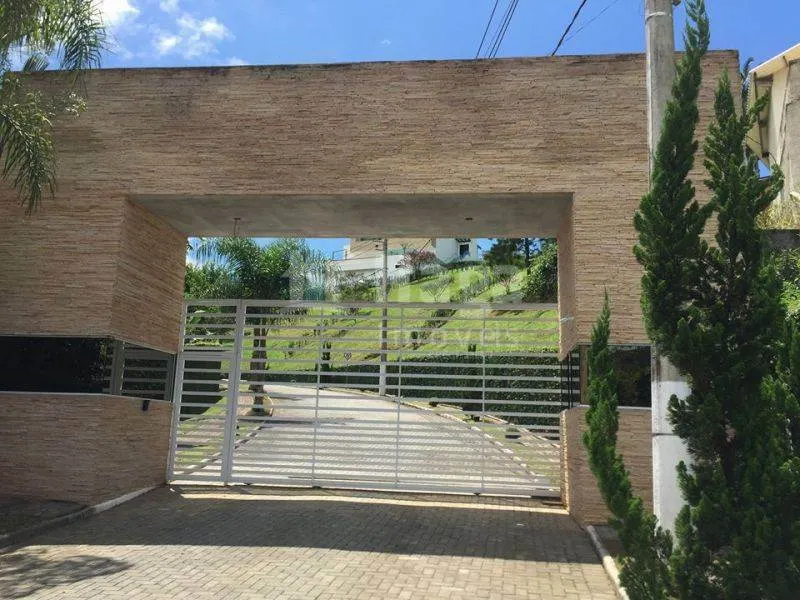 Terreno à venda de 840 m² em Brusque, SC, Brasil