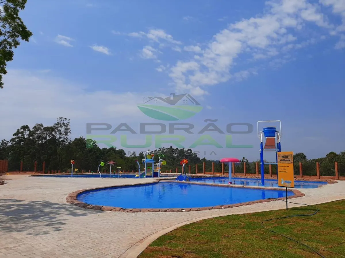 Country home for sale of 215 m² in Mairinque, SP, Brazil