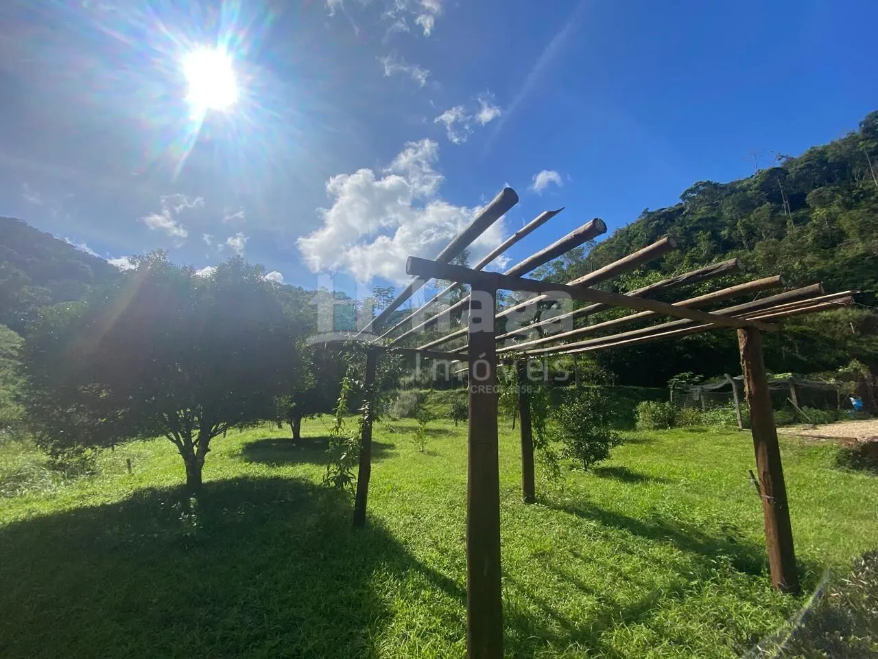 Fazenda à venda de 13 ha em Nova Trento, SC, Brasil