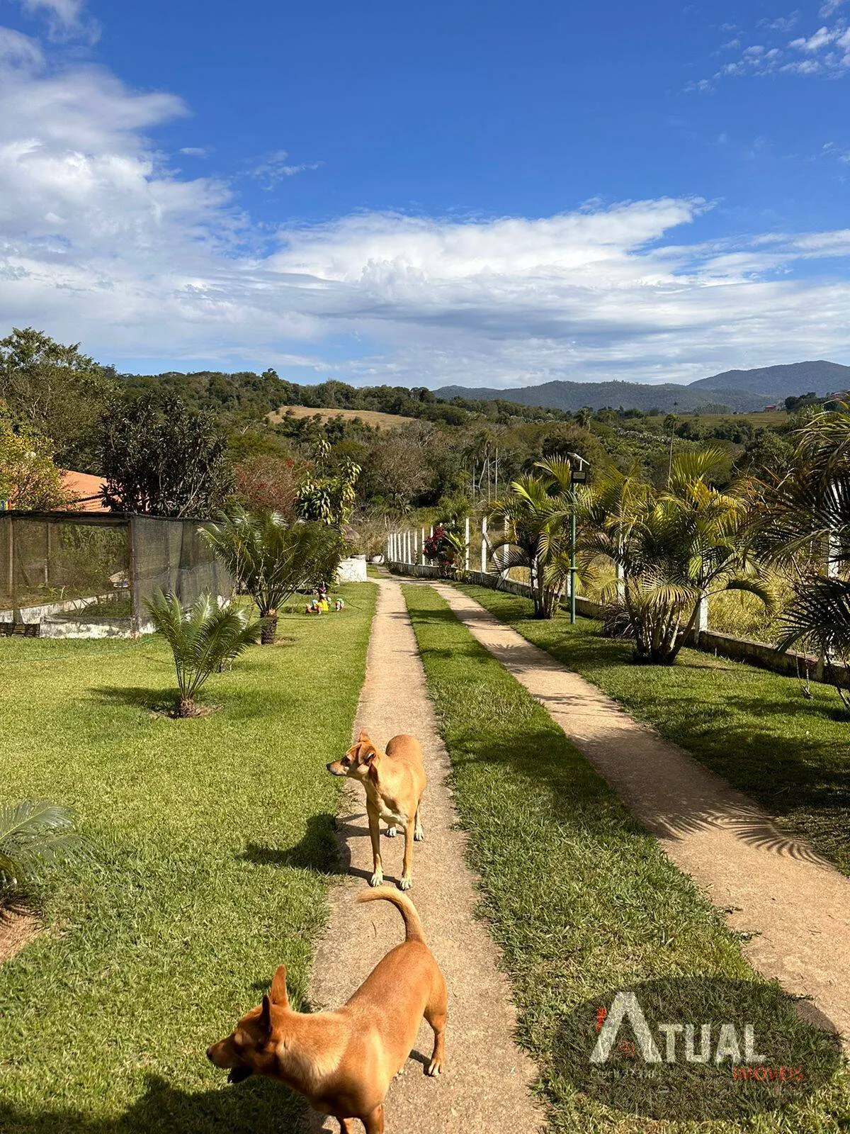 Chácara à venda de 5.700 m² em Nazaré Paulista, SP, Brasil