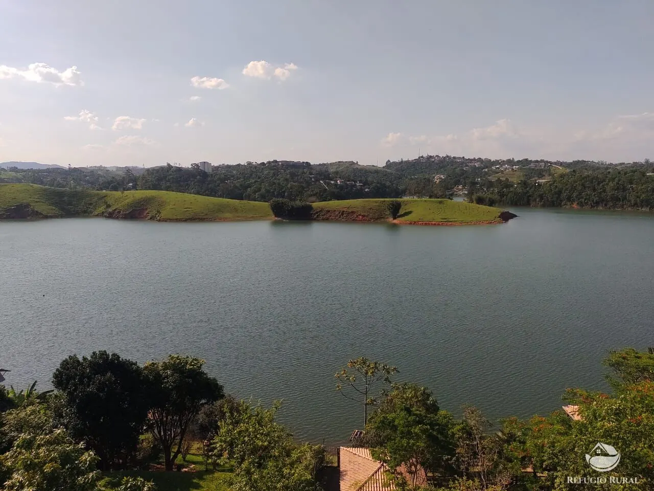 Country home for sale of 2,000 m² in Igaratá, SP, Brazil