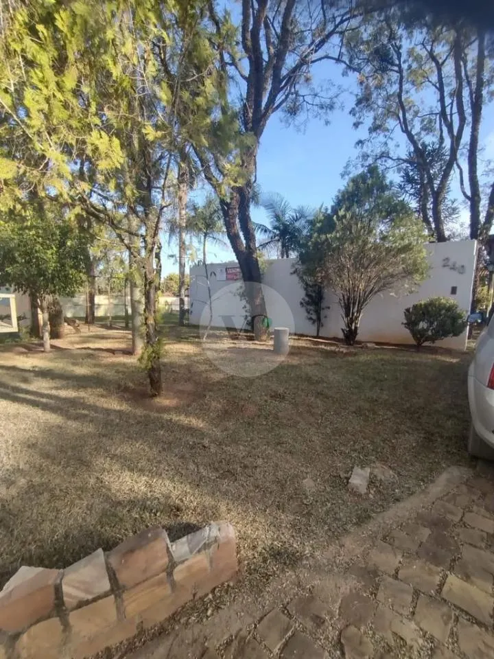 Chácara à venda de 1.400 m² em Itirapina, SP, Brasil