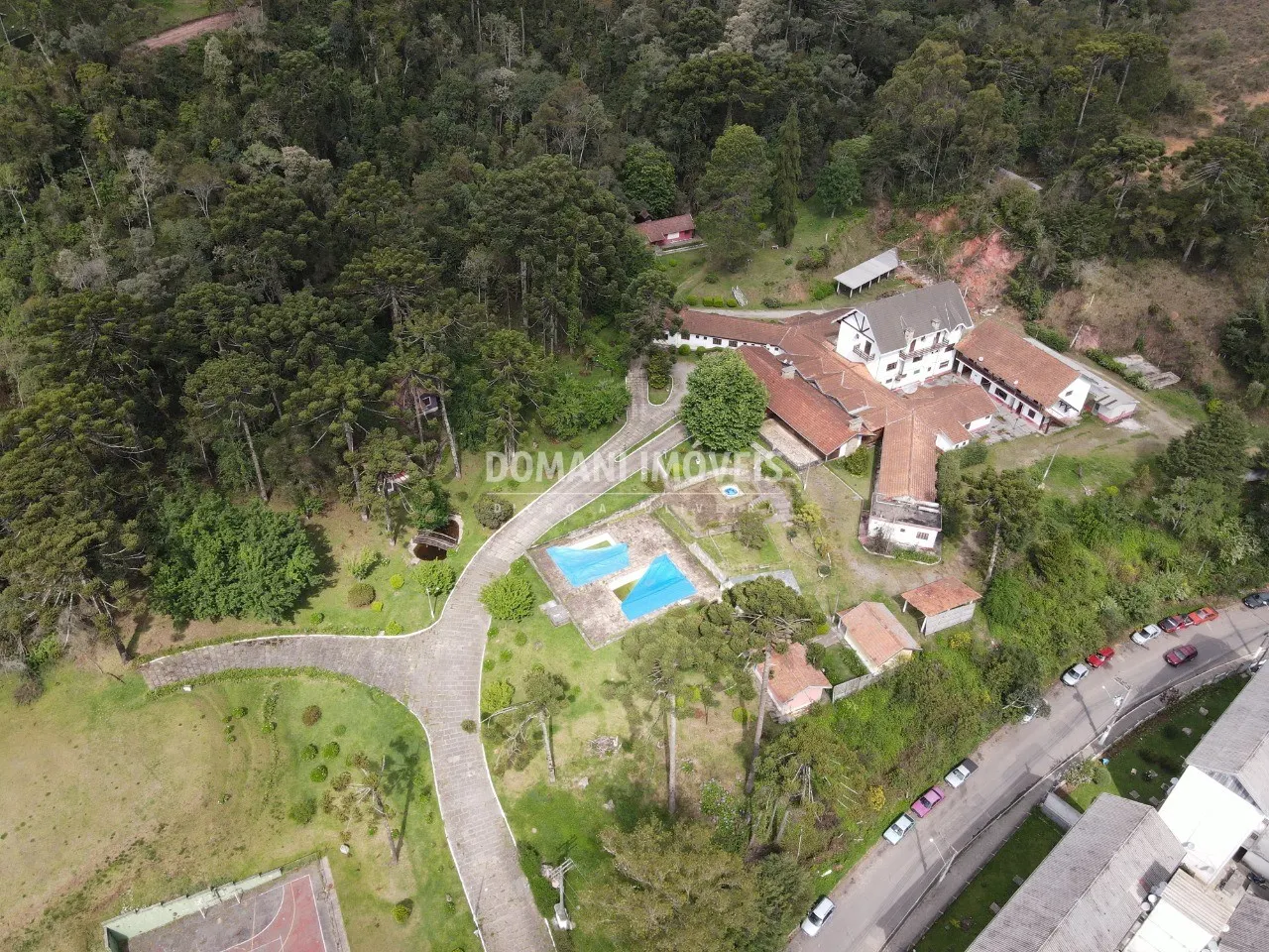 Comercial  de 9 ha em Campos do Jordão, SP, Brasil
