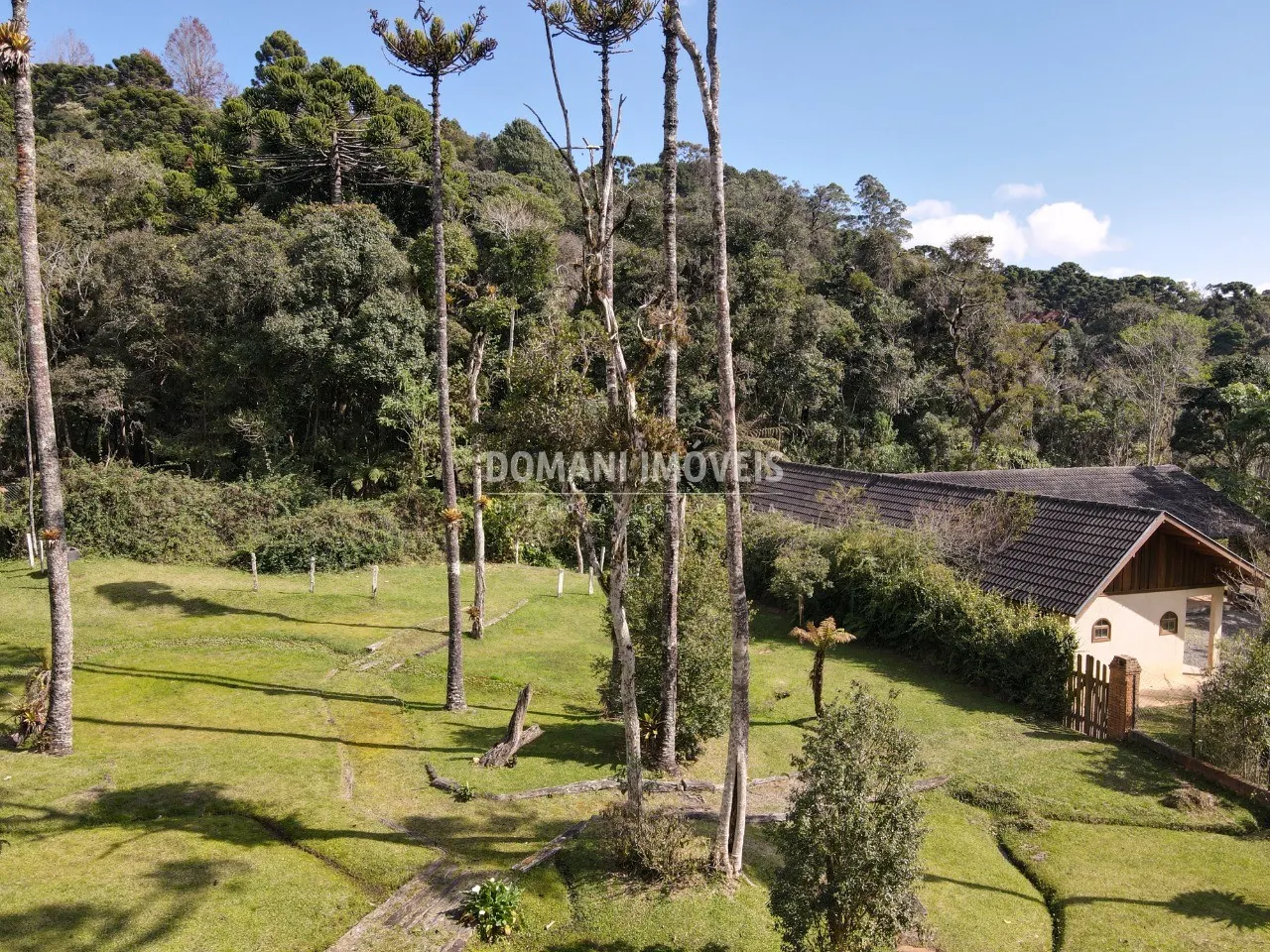 House for sale of 3 acres in Campos do Jordão, SP, Brazil