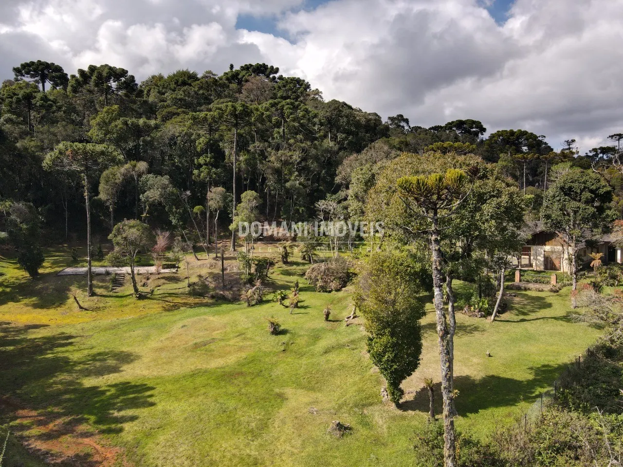 House for sale of 3 acres in Campos do Jordão, SP, Brazil
