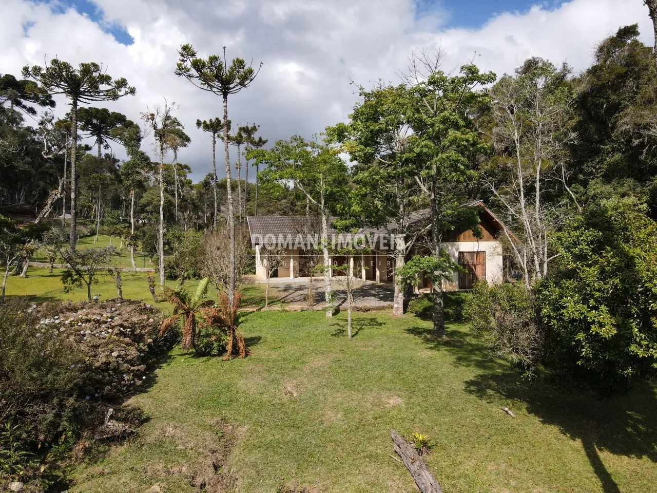 House for sale of 3 acres in Campos do Jordão, SP, Brazil