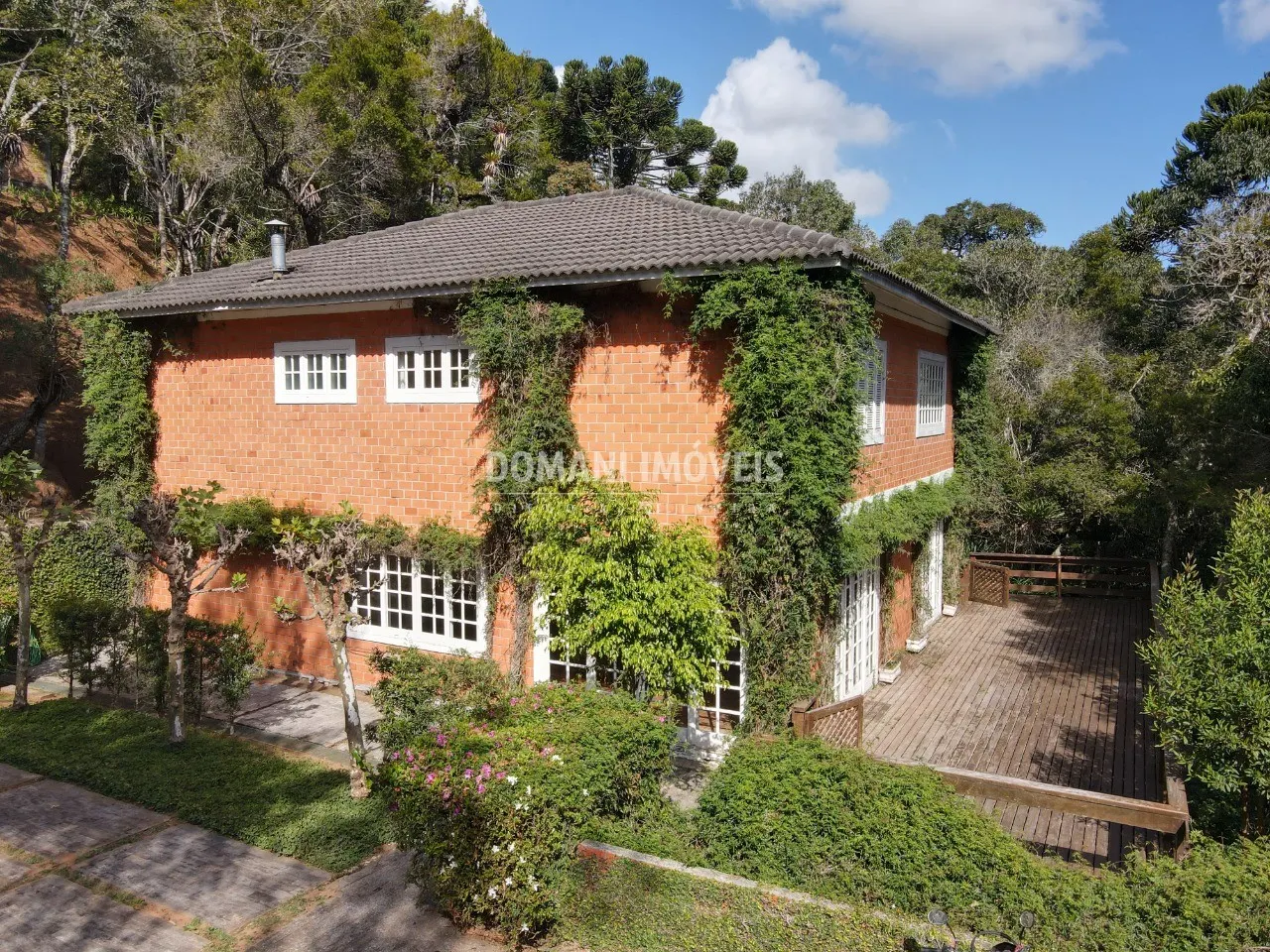 House for sale of 3 acres in Campos do Jordão, SP, Brazil