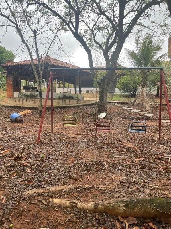 Sítio à venda de 3 ha em Piratininga, SP, Brasil