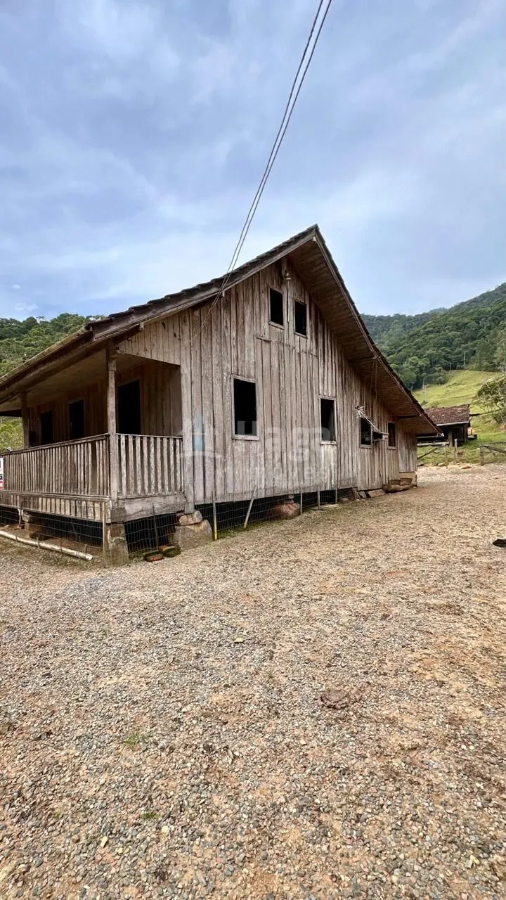 Fazenda à venda de 30 ha em Nova Trento, SC, Brasil