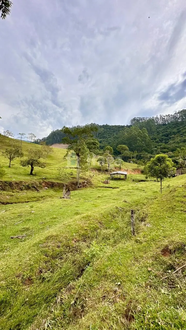 Fazenda à venda de 30 ha em Nova Trento, SC, Brasil