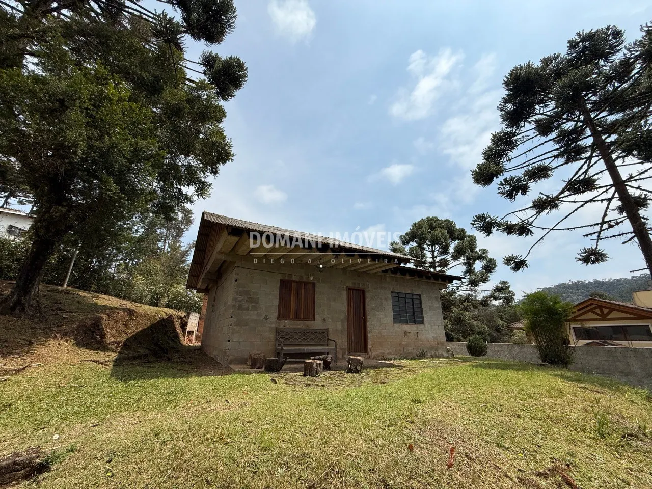 Casa à venda de 1.010 m² em Campos do Jordão, SP, Brasil