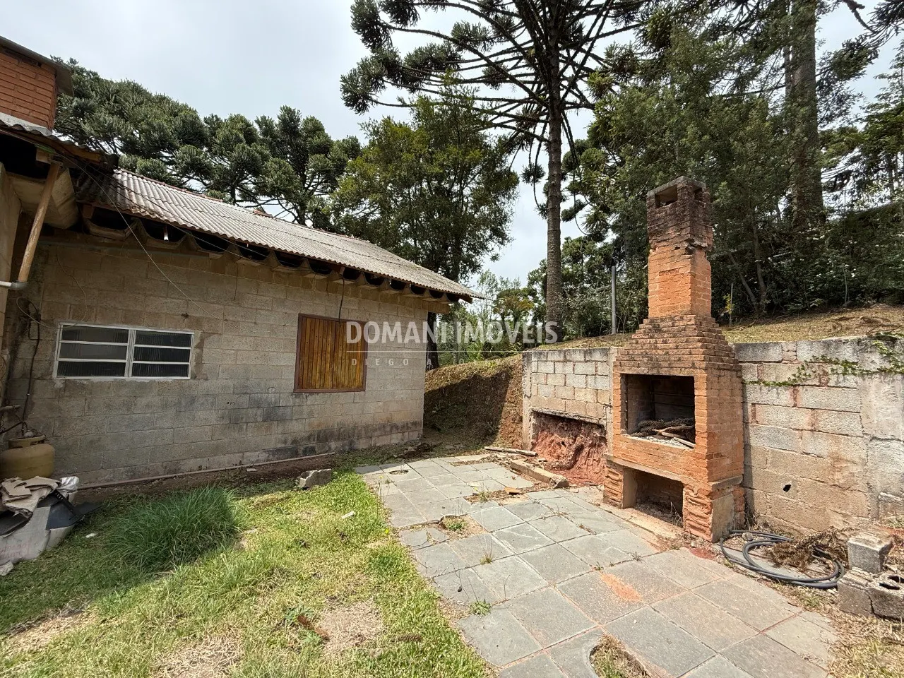 Casa à venda de 1.010 m² em Campos do Jordão, SP, Brasil