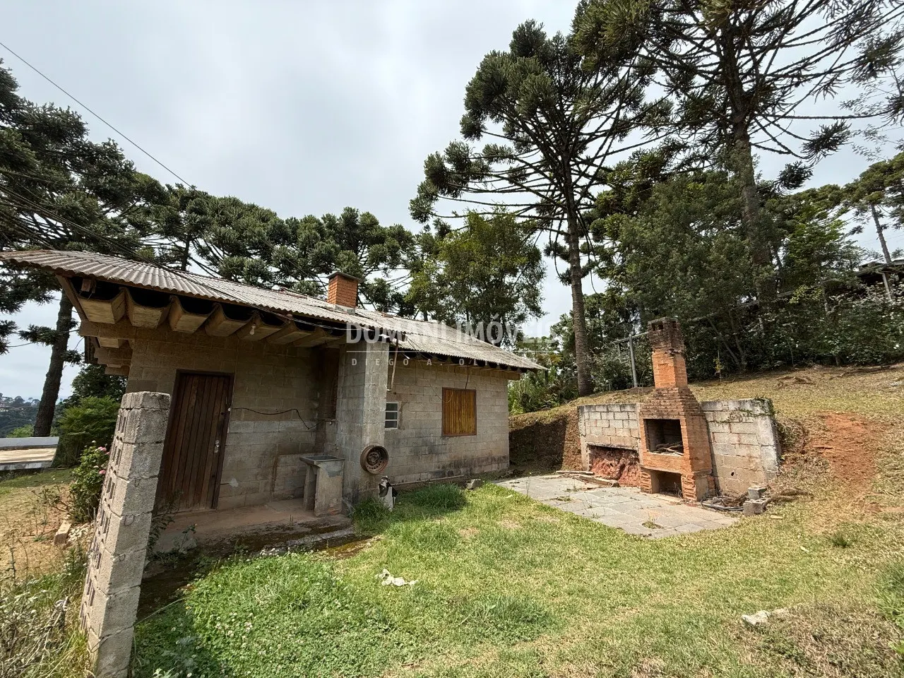 Casa à venda de 1.010 m² em Campos do Jordão, SP, Brasil