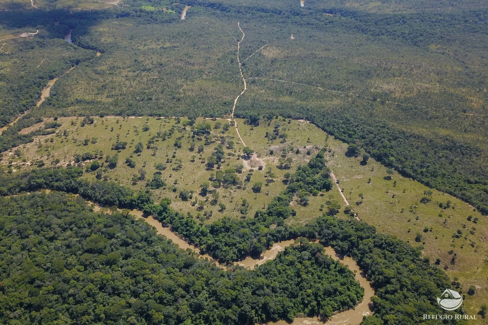 Farm for sale of 3,763 acres in Padre Bernardo, GO, Brazil