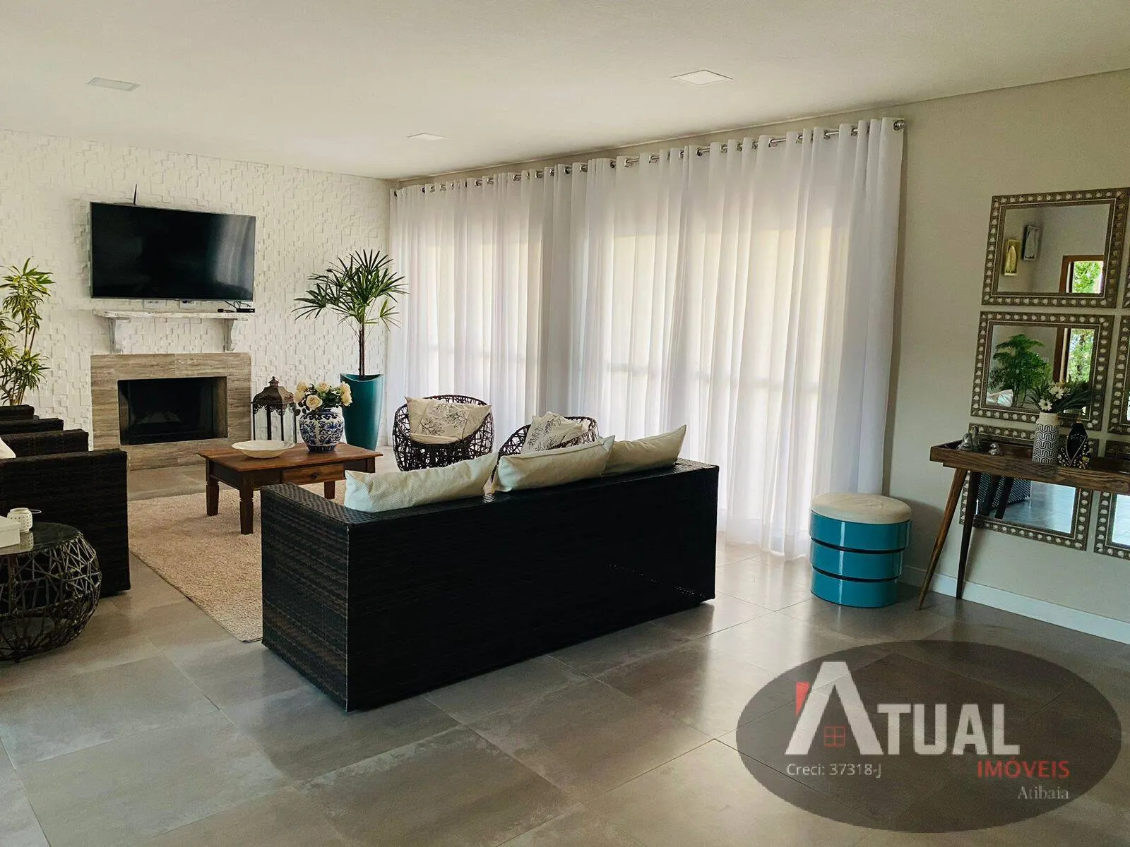 Casa à venda de 1.000 m² em Atibaia, SP, Brasil