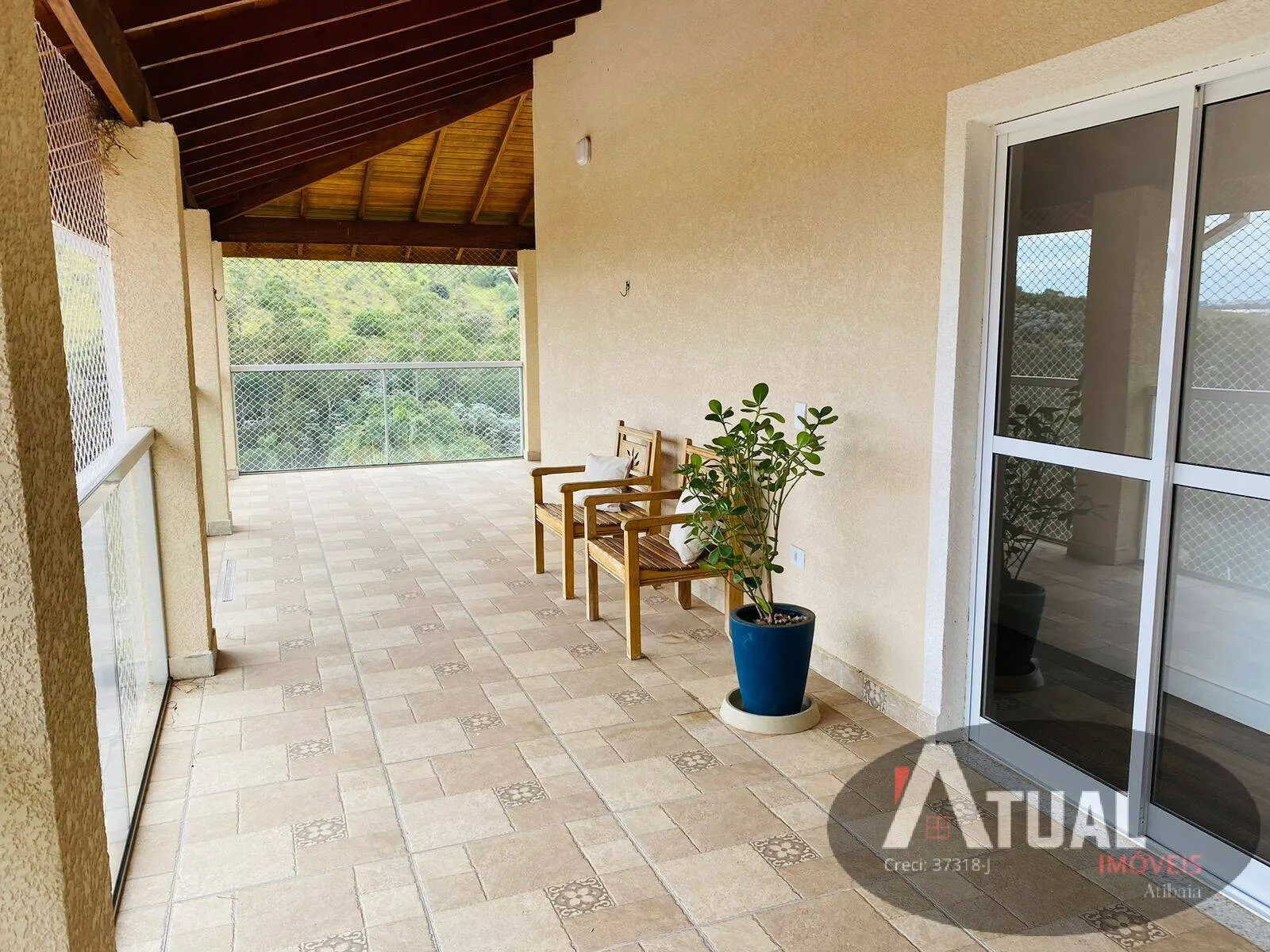 Casa à venda de 1.000 m² em Atibaia, SP, Brasil