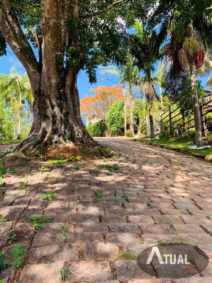 Casa à venda de 1.000 m² em Atibaia, SP, Brasil