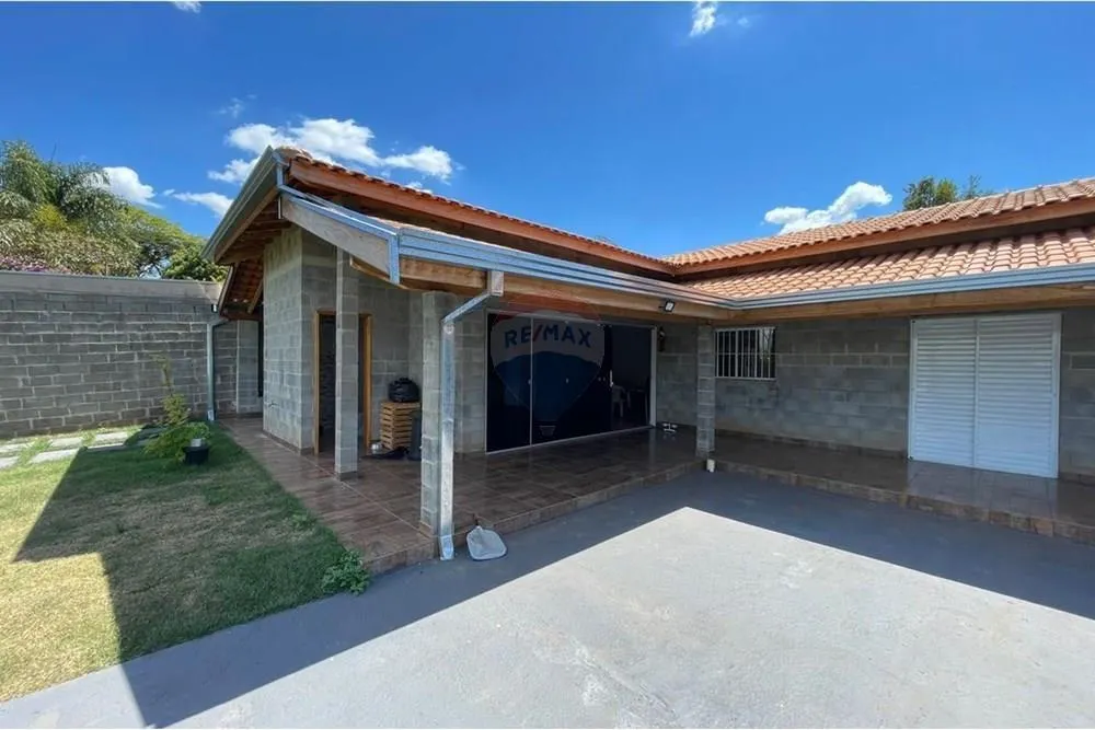 Country home for sale of 2,340 m² in Cosmópolis, SP, Brazil
