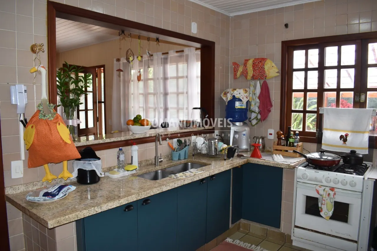Casa à venda de 1.210 m² em Campos do Jordão, SP, Brasil