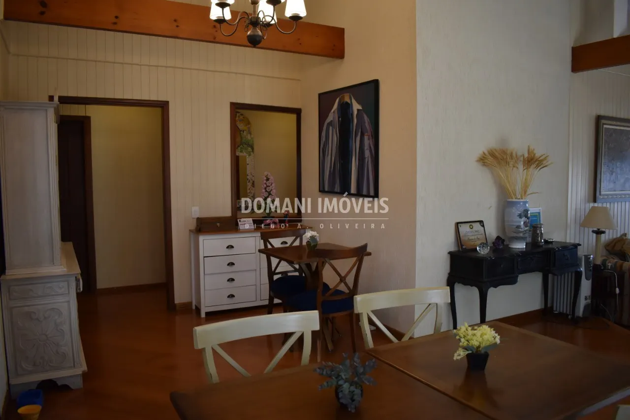 Casa à venda de 1.210 m² em Campos do Jordão, SP, Brasil