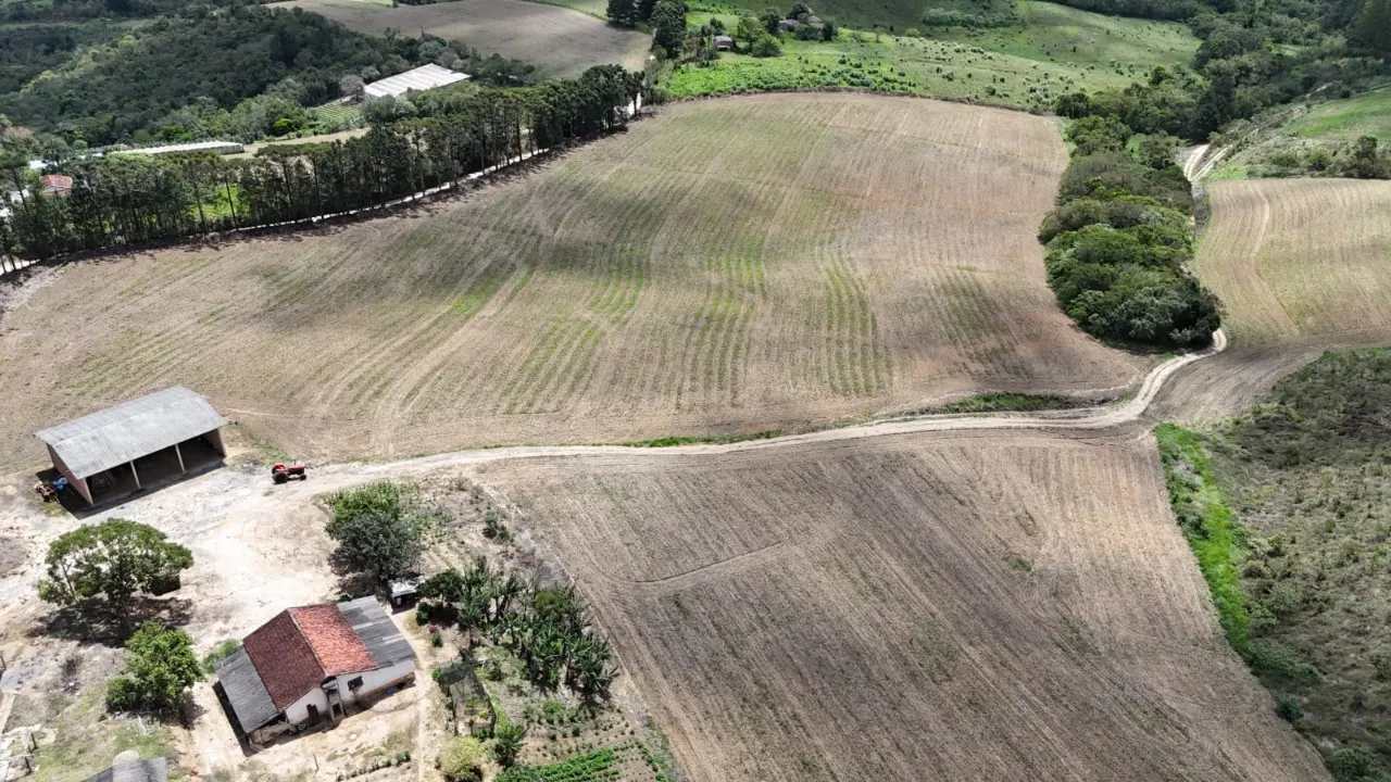 Fazenda à venda de 24 ha em São Miguel Arcanjo, SP, Brasil