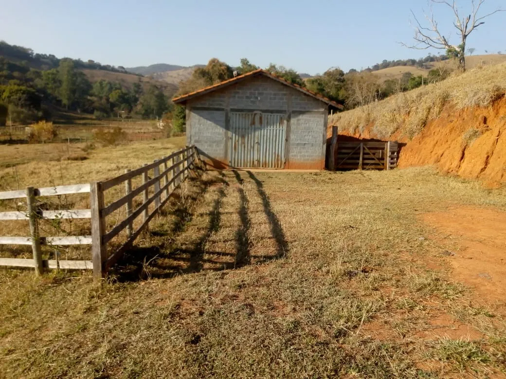 Sítio à venda de 48 ha em Cambuí, MG, Brasil