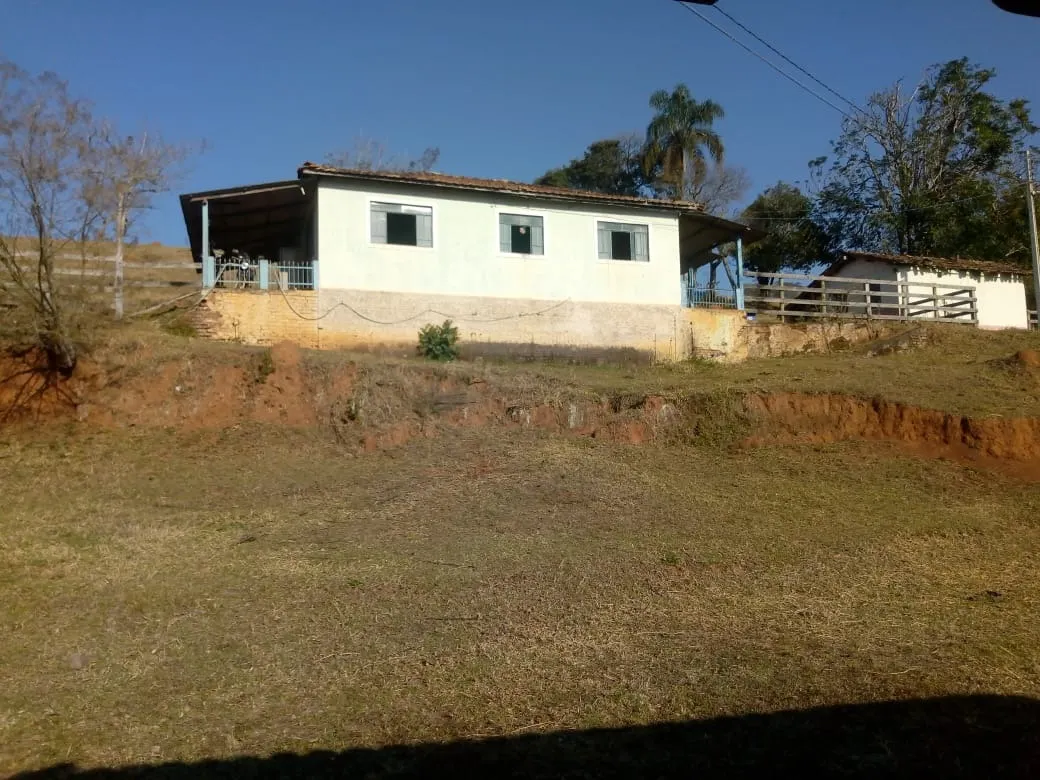 Sítio à venda de 48 ha em Cambuí, MG, Brasil