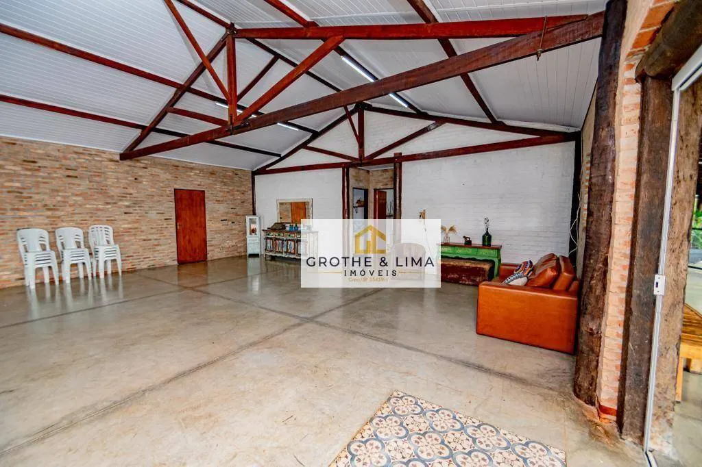 Chácara à venda de 3.200 m² em Taubaté, SP, Brasil